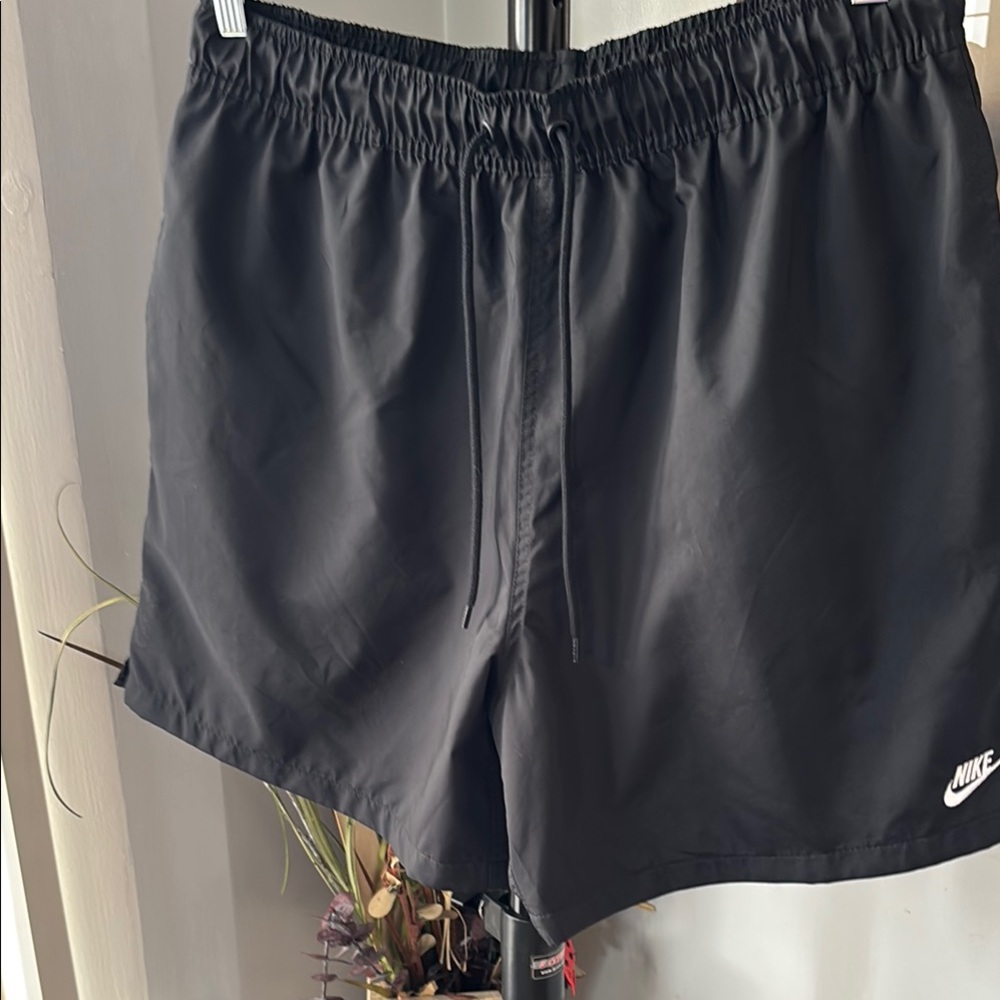 Nike Men's Charcoal Athletic Shorts
